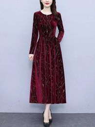 Casual Dresses 2024 Elegant Red Bodycon Party Dress Evening Midi Women Velvet Tunics Long Sleeve Autumn Winter Fashion Prom