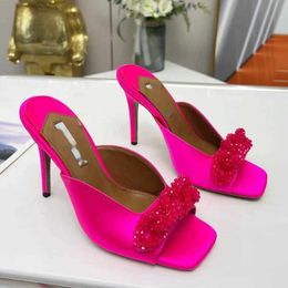 Crystal lnterlocking stiletto slippers mules Silk leather outsole Pumps Women's Party evening shoes luxury designers high heels factory footwear