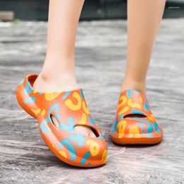 Slippers Men's EVA Soft Sole 2024 Summer Fashion Closed Toe Platform Slides Shoes For Men Outdoor Male Slip-on Casual