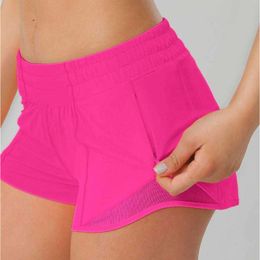 LU Summer Breathable Quick Drying Sports Hotty Hot Shorts Womens Solid Colour Pocket Running Fitness Pants Princess Sportswear Gym Leggings High Quality