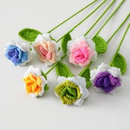 Decorative Flowers Knit Flower Artificial Rose Bouquet Hand-woven Crochet Knitting Homemade Wedding Decoration Home Decor Gift