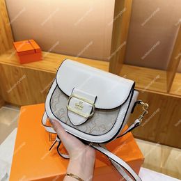 COA Designer Womens Shoulder Bag Fashion Carriage Letter Hardware Logo Crossbody Bag Saddle Bag Detachable Shoulder Strap Handbag