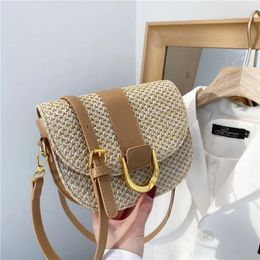 Shoulder Bags Woven Straw Women's Crossbody 2024 Summer Ladies Fashion Rattan Fabrication Trend Beach Female