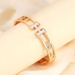 2024 H Bracelets Classic Fashion Double Row Crystal Womens Wedding Bracelet Luxury Brand Designer Bracelet Stainless Steel Electroplated 18K Gold Bracelets