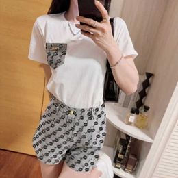 Women's Tracksuits designer Spring/summer new embroidered printed c letter T with full body jacquard shorts fashion age-reducing suit women