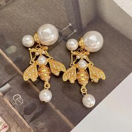 Stud Earrings Bee Premium Sense Double-sided Size Pearl Design Elegant And Delicate Ear Accessories