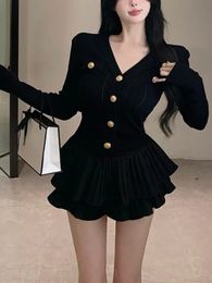 Korea Fashion Knitted Suit Black Slim 2 Piece Skirt Set Casual Elegant Sweater Women Outwear Y2k Mini 240412