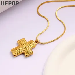 Pendant Necklaces 40mm Big Exaggerated Stainless Steel Cross Men Women Tarnish Free Daily Wear Gold Colour Neck Accessories