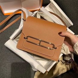 Tote bag genuine leather family genuine leather pig nose tofu bag new top layer cowhide Kangkang flight attendant bag fashionable single shoulder bag