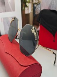 Fashion Dezi Sunglasses Round Hexagon Frames Woman Mens Designer Sunglasses Panther Eyeglasses Frame Leopard Head Eyewear Metal Ph6155248