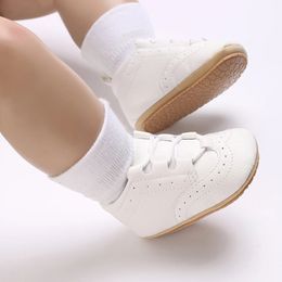 born Baby Boys Shoes Moccasin Fashion Casual Sports White Baptist Soft Sole Anti Slip First Step 240415