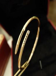 V Gold thick nail bracelet with diamond in three Colours plated for women wedding Jewellery gift have box stamp PS47952760785