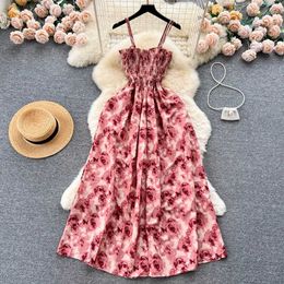 Vestidos sexy urbanos yuoomuoo a moda coreana rosa impressão de flor romântica Retro Retro Dress Summer Elastic High Caist Férias longas vestido de praia vestido y240420