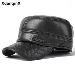 Berets Winter Flat Caps For Men Plush Thickened Warm Military Hats PU Faux Leather Cap Coldproof Earmuffs Hat Cycling Sports Golf