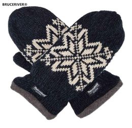 Bruceriver Mens Snowflake Knit Mittens with Warm Thinsulate Fleece Lining T2208156696382