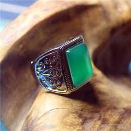Cluster Rings Liemjee Wholesale Fashion Jewelry Green Chalcedony Special Silver Plated Ring For Women Feature Concise Namour Charm Gift