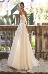 Strapless Light Champagne Lace Applique Crystals Wedding Dress with Color Aline Bridal Dress casamento vestido noiva curto2864198