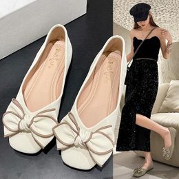 Casual Shoes 2024 Women's Bean Soft Sole Anti Slip Fairy Style Bow Shallow Mouth Versatile Mary Jane Small Leather