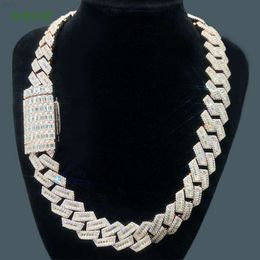 Customization Full Iced Out Moissanite Diamond 925 Silver Cuban Link Chain Baguette Round Moissanite Hiphop Cuban Necklace