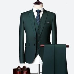 Luxury 3 piece mens wedding suit fashion mens slim solid Colour business office suit sets large size men Blazer pants vest 240410