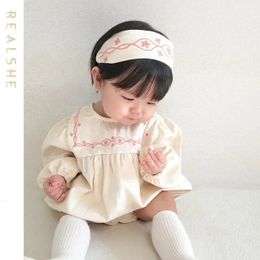 Korean Spring Romper Baby Girl Clothes Floral Embroidery O Neck Baby Long Sleeve Jumpsuit Baby Sweet Romper 240411