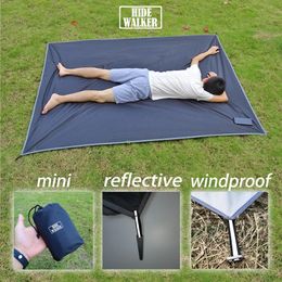 Tent Footprint Ultralight Pocket Picnic Mat with Windproof Stakes Outdoor Camping Portable Folding Waterproof Tent Ground Sheet 240416