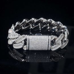 Hip Hop Jewellery 24mm Baguette d Colour Vvs Moissanite 925 Silver Iced Out Miami Cuban Link Bracelet