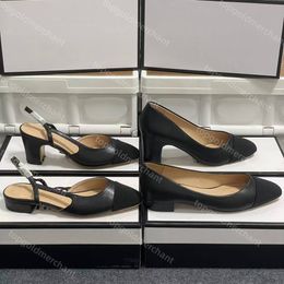 Дизайнерские балетные квартиры Slingbacks Trade Shouse Sandal для женщин на высоких туфлях Bowtie Cowhide Leting Fashion Women Blac