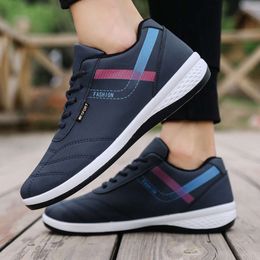 2024 Spring New Mens Shoes Korean casual single shoe leather surface wear-resistant thin low cut lightweight running shoes for men