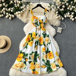 2024 Casual Dresses Summer Runway Beach Spaghetti Strap Dress Womens V-neck Sleeveless Cup Padded Flower Print Holiday Party Vestidos Sundress