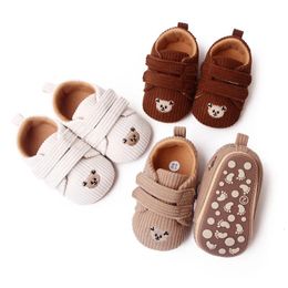 Spring and Autumn Style 01 Year Old Cartoon Casual Anti drop Baby Shoes Soft Sole Girls Boys Walking 240415