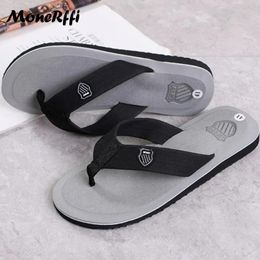 Casual Slippers For Men Flip Flops Beach Sandals Summer NonSlip Flat Slides Indoor House Shoes Male Slipper Man 240417