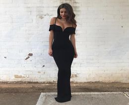 Simple modest black mermaid long floor prom dresses 2019 spaghetti off shoulder zipper back evening party gowns7945974