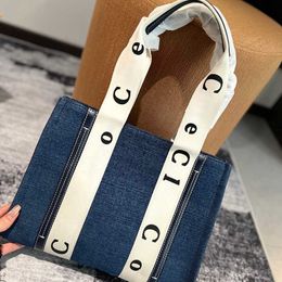 Denim High Capacity Crossbody Shoulder Bag Fashion Luxury Handbag Summer Beach Bag Designer Womens White Leather Clutch Tote Shop Bags