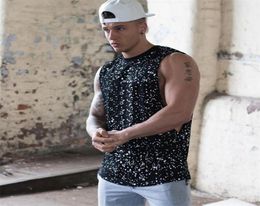 New Fashion Cotton Cut Off Sleeveless T Shirts Bodybuilding Stringer Tank Top Men Fitness Mens Singlet Workout Gym Clothing Vest C6821486