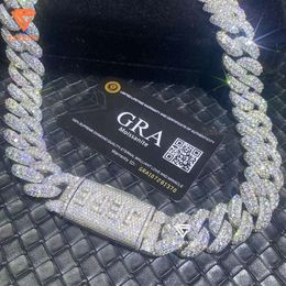 Hot Selling Fashion Style 925 Silver Chain Pass the Diamond Test White Gold Cuban Link Chain d Vvs 1 Moissanite Necklace