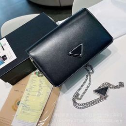 Manufacturer Clearance Fashion Package Discount Shock Price Free Shipping New p Family Chain Small Square Bag Triangle Womens Bright Leather Shoulder Crossbody