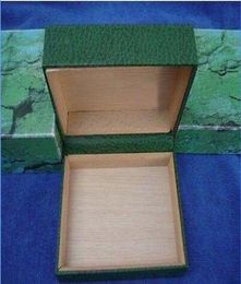 LuxuryTop Quality VINTAGE Wooden WATCH BOX CASE GENEVE SUISSE green BOX Decorative box and certificate9829717