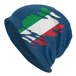 Berets Italy Flag Ripped Graphic Skullies Beanies Caps Men Women Unisex Streetwear Winter Warm Knitted Hat Adult Italian