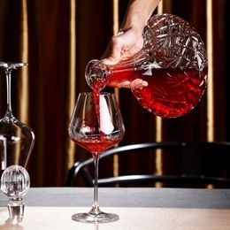 1pc European Luxury Crystal Wine Decanter Red Aerator With Stopper Vintage Liquor Carafe Accessory Gift 240419