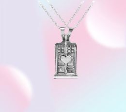 Movie Doctor Who TARDIS Phone Booth Necklaces Vine Silver Couple Splice Love Heart Pendant Necklaces For Women Jewelry Crafts Accessories9879876