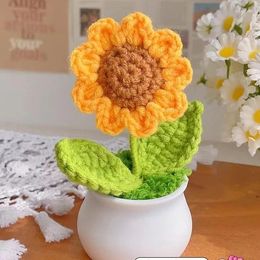 Decorative Flowers Woollen Artifical Handmade Simulation Flower Sunflower Small Potted Plant Desk Ornament Home Decor Birtyday Gift DIY