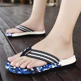 Slippers Flat-heeled Hawaiian Men Health Gold Sandals Shoes Novita 2024 Sneakers Sports Loafer'lar Losfers Drop