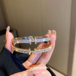 New Zircon Letter Buckle Fashionable Temperament Advanced Online Popular Light Women's Bracelet