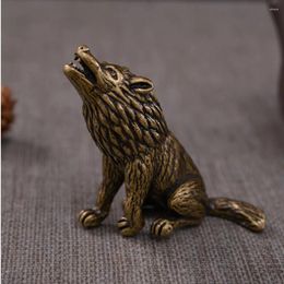 Decorative Figurines Mini Creative Vintage Copper Wolf Sitting Statue Animal Desk Decoration Ornament Sculpture Hand Toy Home Office Decor