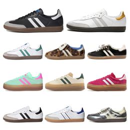 2024 New Luxury designer Originals Handball Spezialjean sambaba Casual Shoes for Men Women Designer Core Black Navy Gum Chalk White Light Blue Platform Sneakers