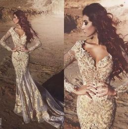 2018 New Arabic Mermaid Long Sleeves Lace Evening Dresses Deep V neck Beads Appliqued Dubai Evening Gowns Vestidos De Fiesta6780134