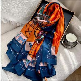 2024 Fashion Designer Scarf Ladies Luxury Silk Scarf Classic Primavera 180-90 Sciarpa di seta morbida Donne di alta qualità Scialo 20