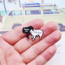 Brooches Creative Black Punk Animal Dog Enamel Pins Puppy Back Fun Letter Alloy Brooch Badge Personalised Jewellery Accessories Gift