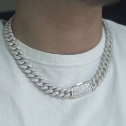 925 Sterling Silver Vvs d Color Hand Set Moissanite Hip Hop Cuban Link Chain Custom Necklace for Men with Certificate